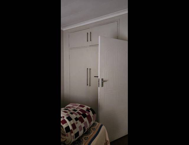 2 BEDROOM APARTMENT FOR SALE IN SECUNDA CENTRAL